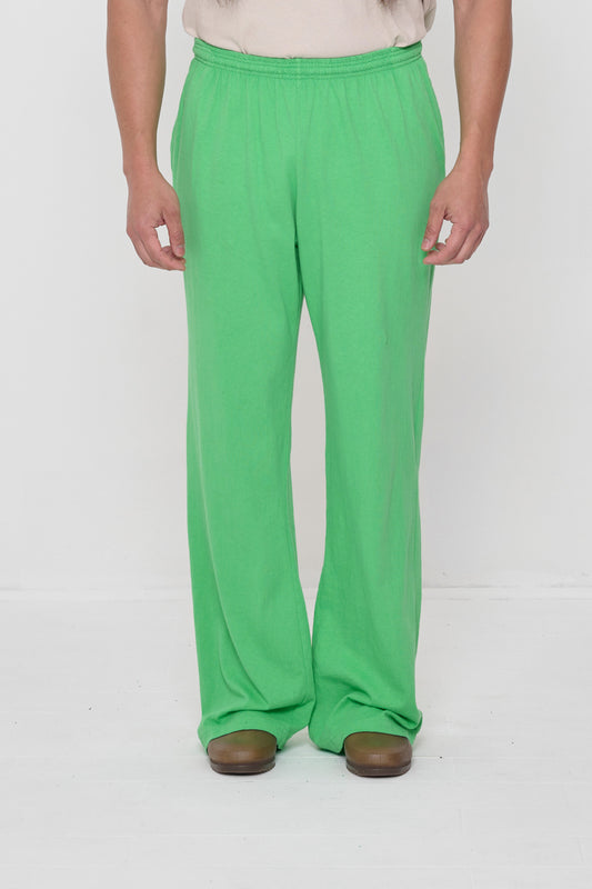 A 5'11" person in size XL Nice Grass Apartment Pants. Hem pools slightly at the heels.