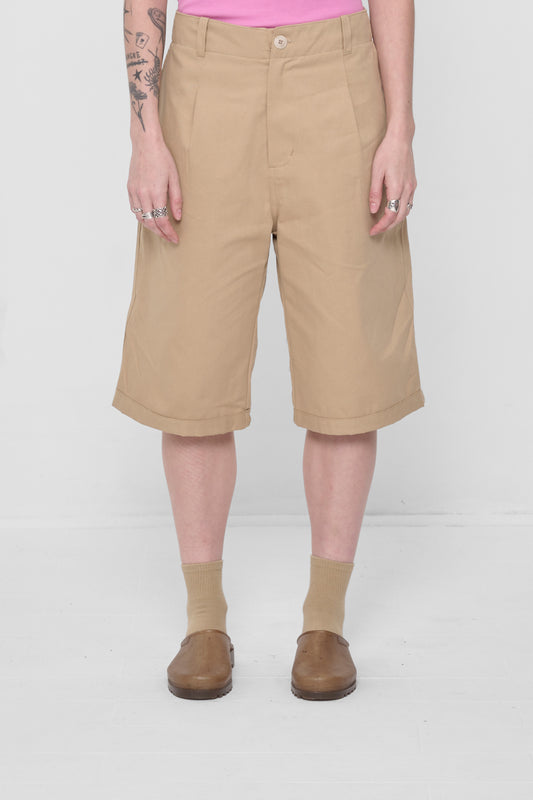 5'6" person in size S Sand Storm Bermuda Shorts. Hem's a couple of inches below the knee.