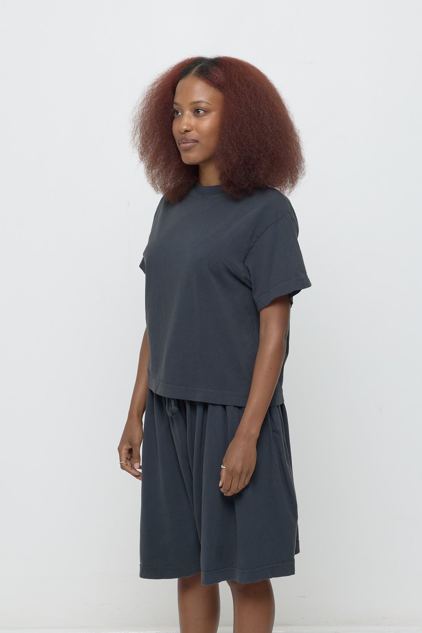 3/4 front view showing no side seams.