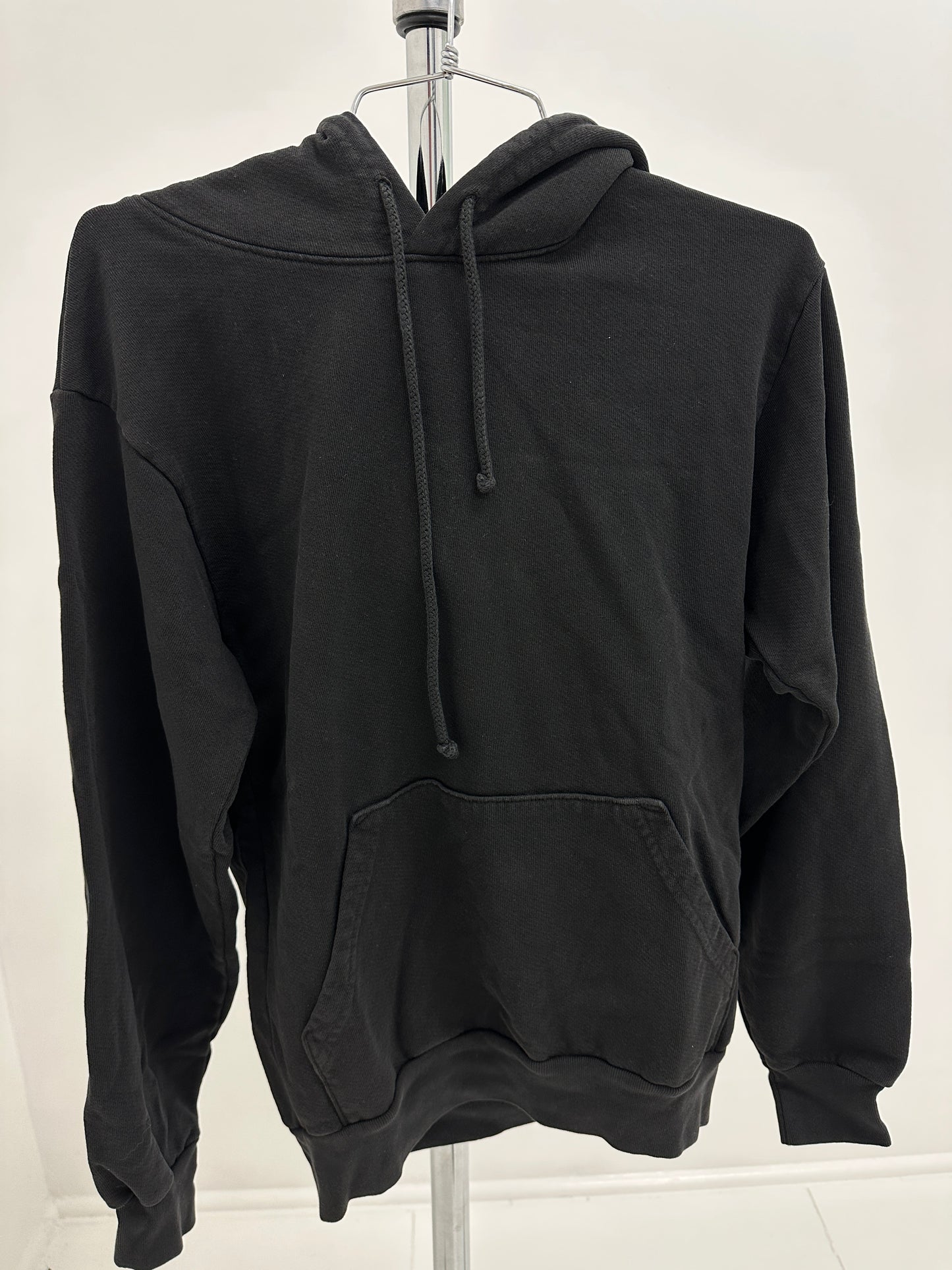 Black Trash Hoodie XS x 4