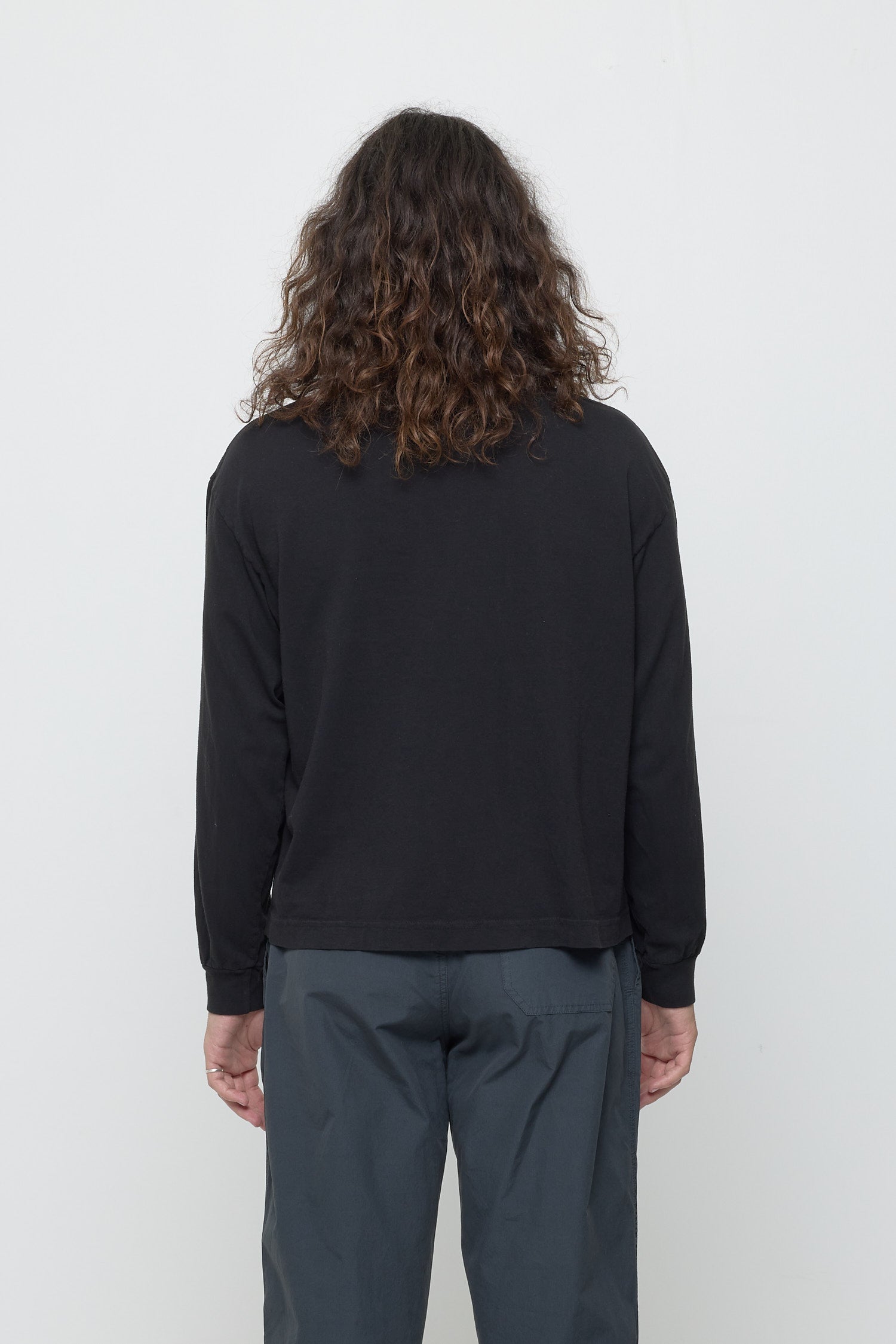 Back: shirt fabric relaxed and smooth with medium amount of ease.