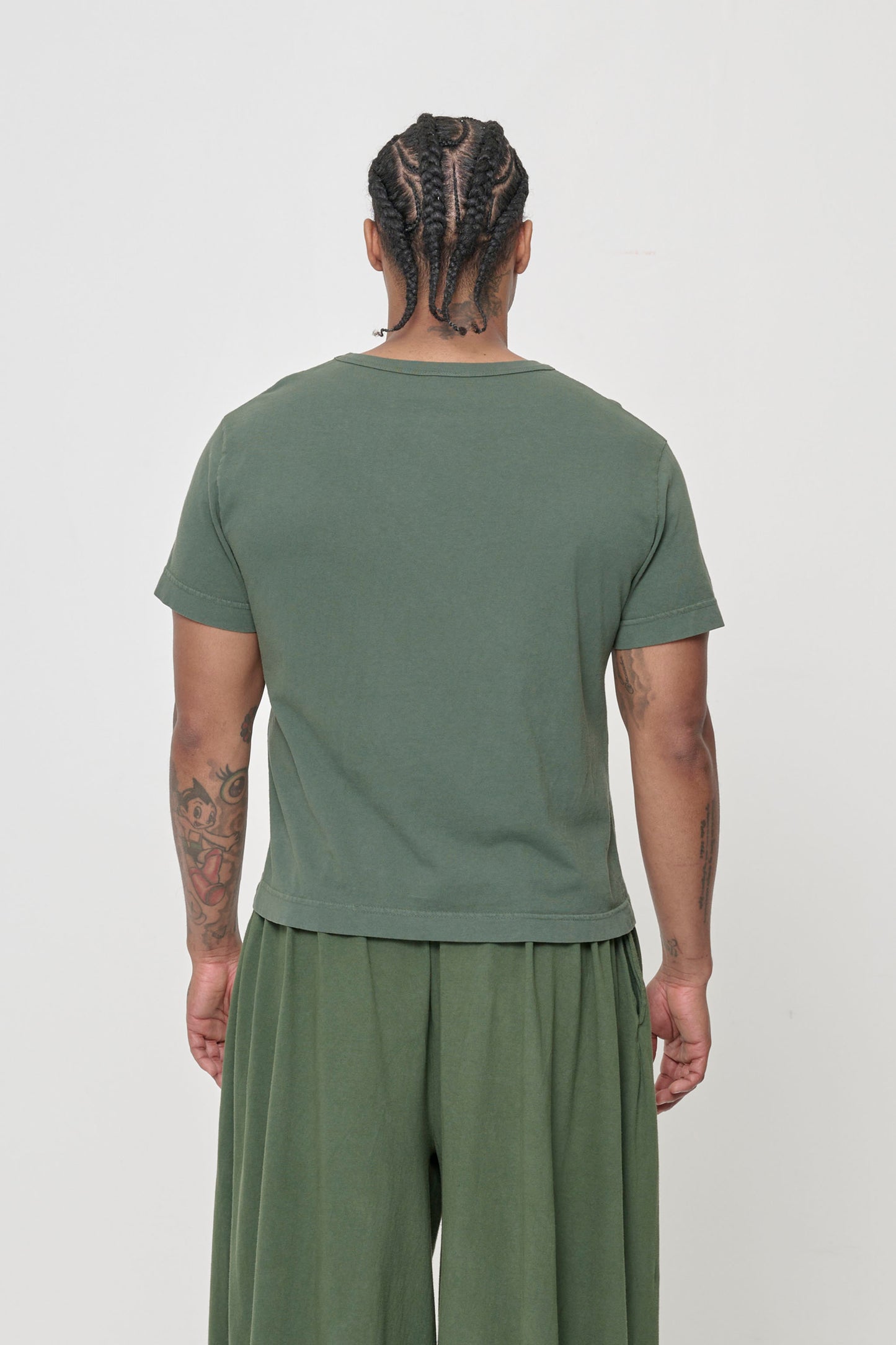 Tailored Trash Tee - Everybody.World