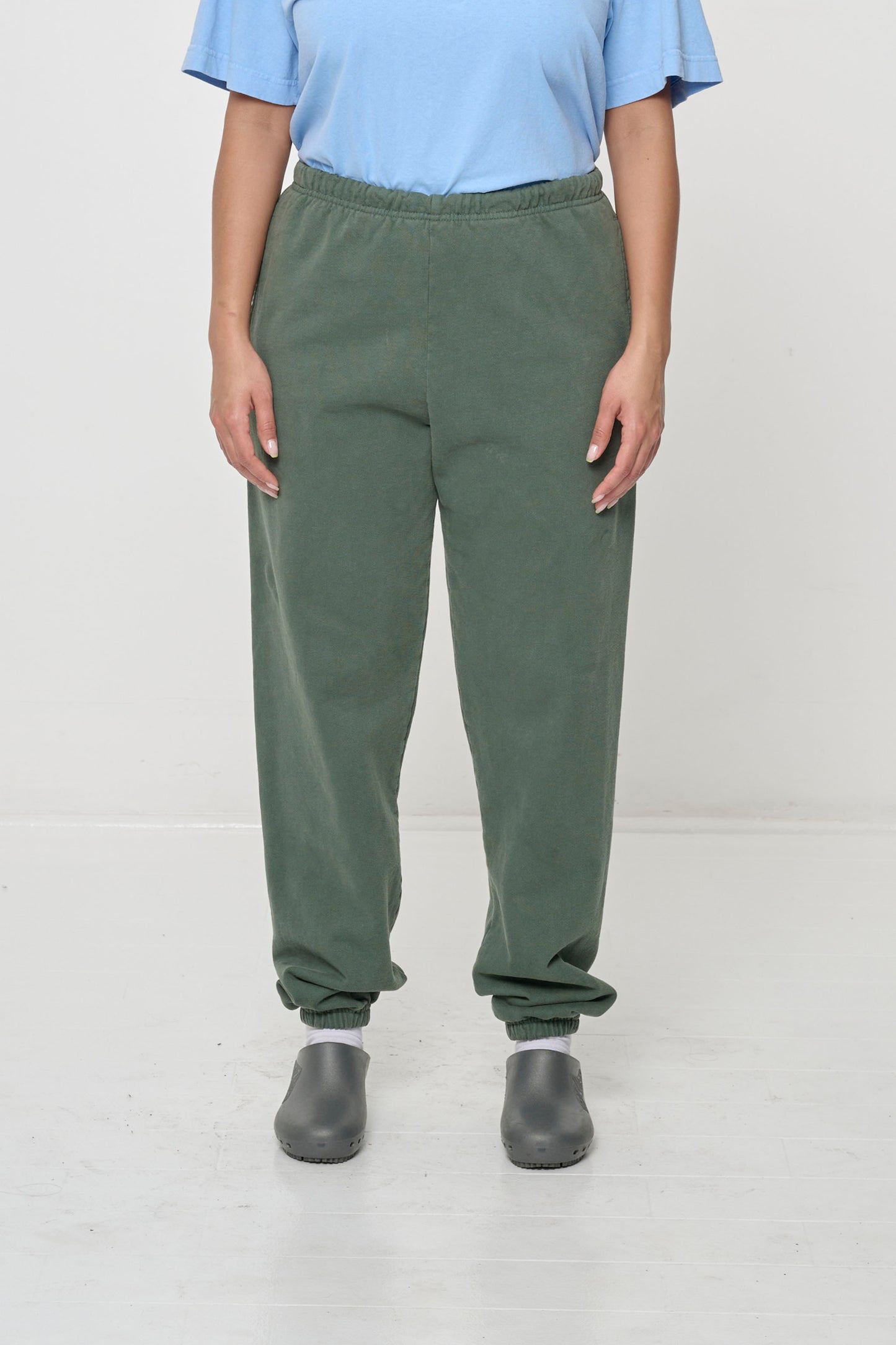 Trash Sweatpants - Everybody.World