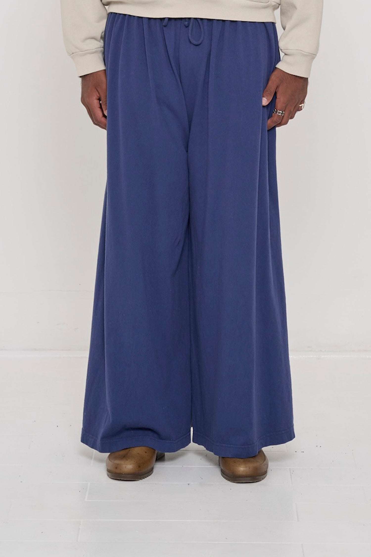 Tubular Pants — Everybody.World