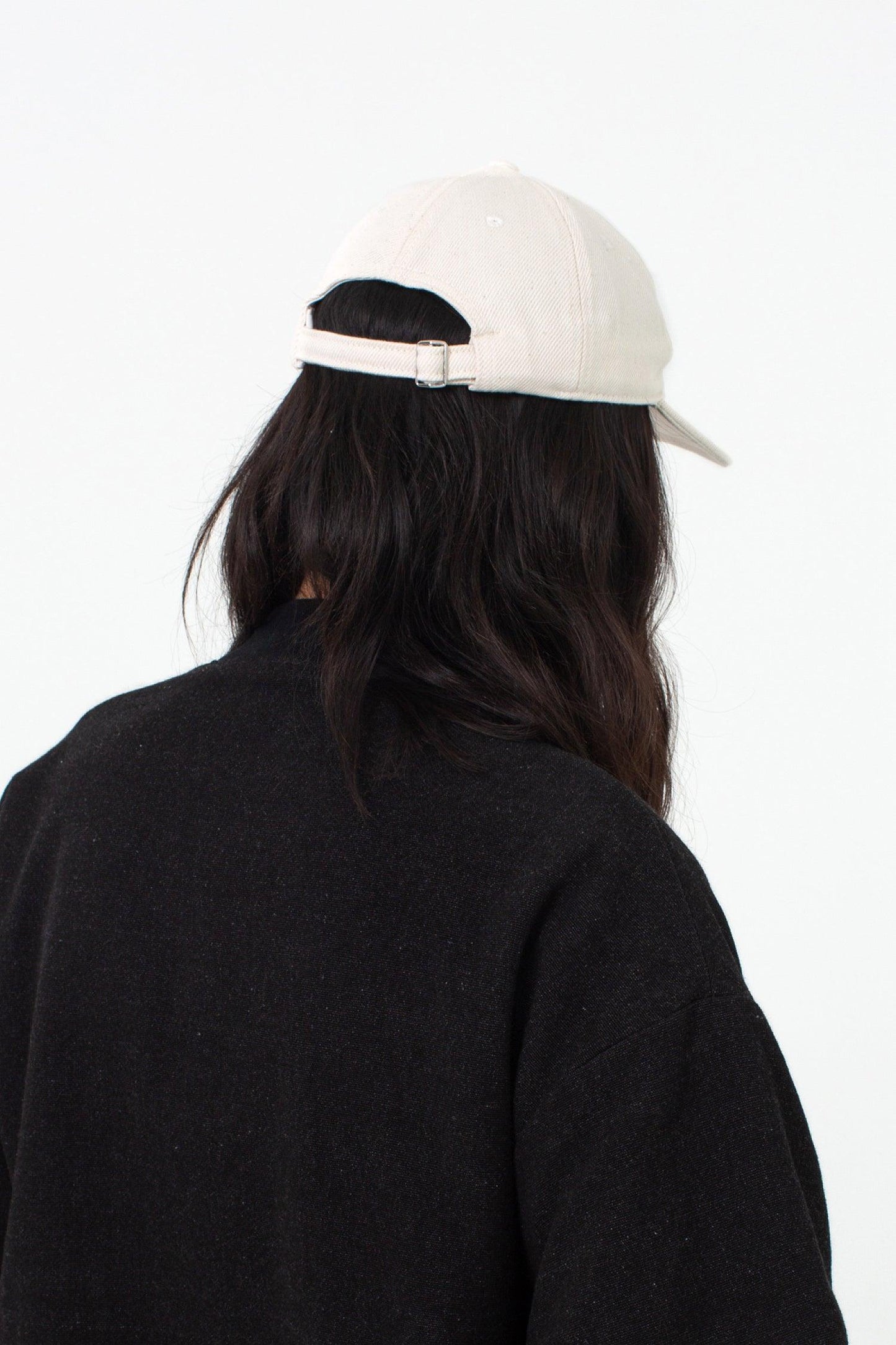 Closed-Loop Cap
