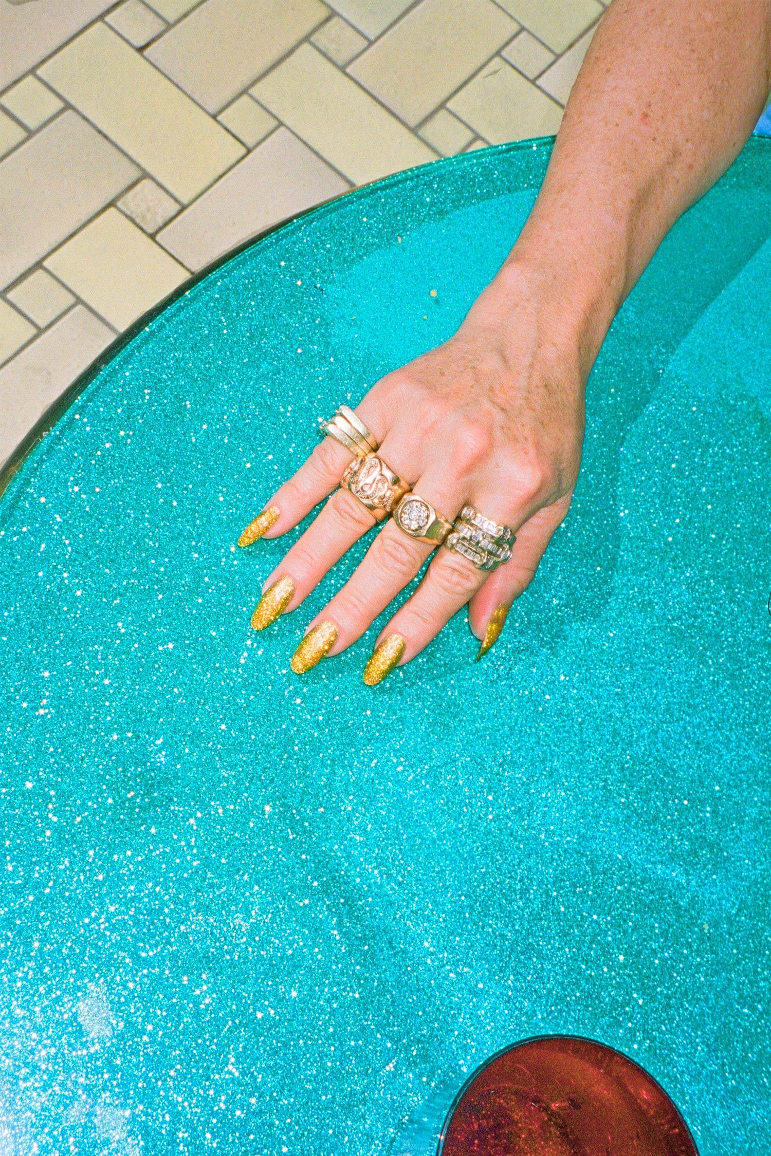 Danielle Levitt - Everybody.World
