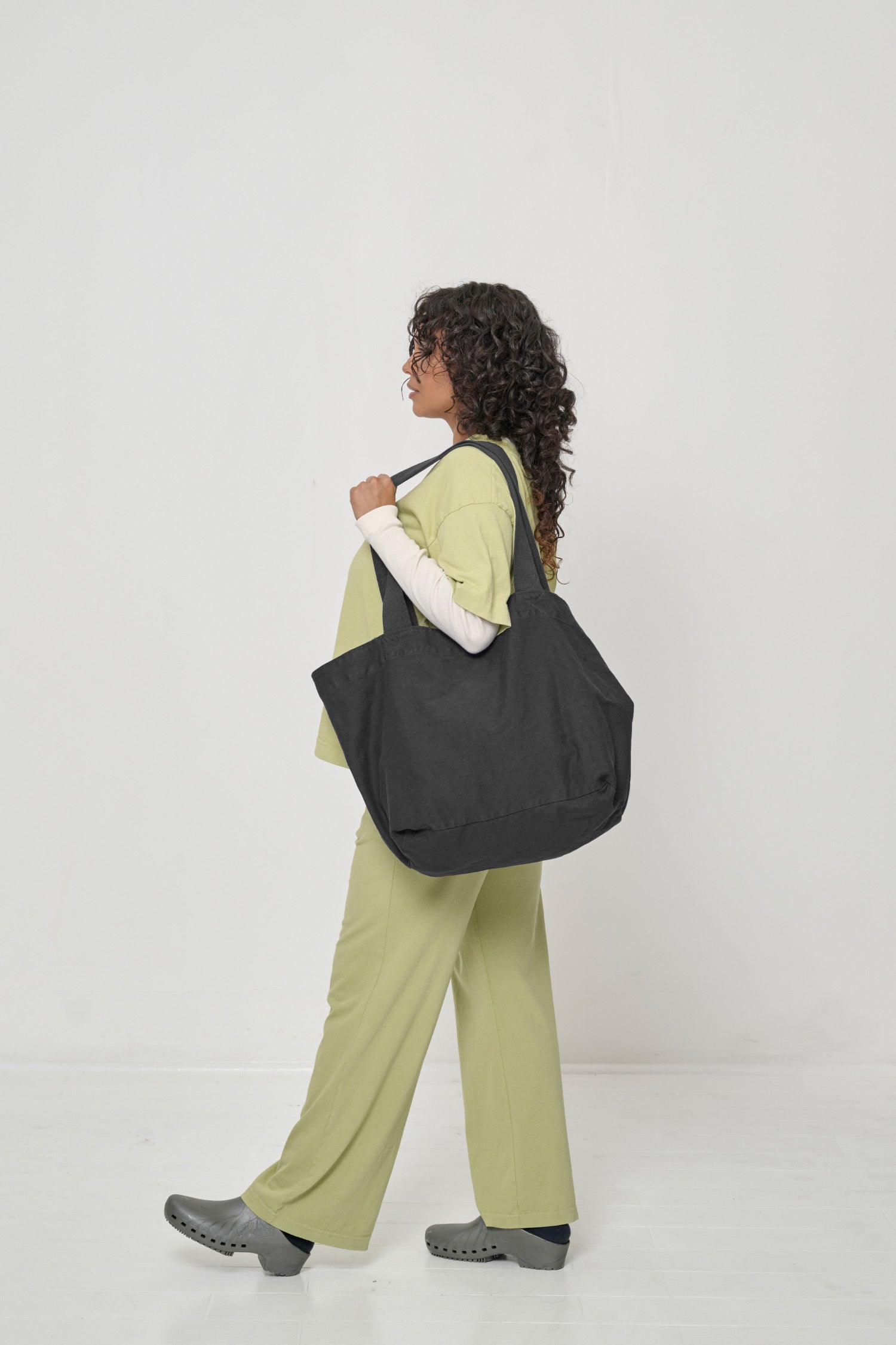 big travel tote bag Big Tote — Everybody.World Everybody Yellow / OS