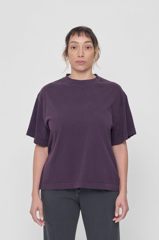5'4" woman wearing size M Mulberry Boxier Trash Tee. Hem hits lower middle hip.