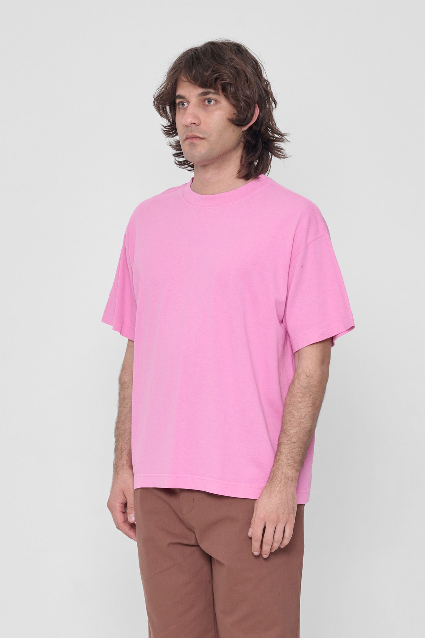 3/4 front view showing no side seams.