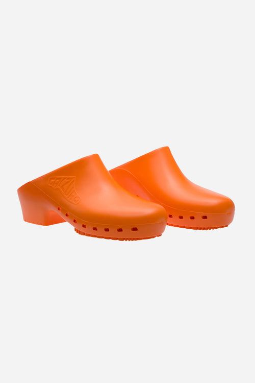 Calzuro Autoclavable Classic Clogs - Professional Medical Clogs Without Ventilation