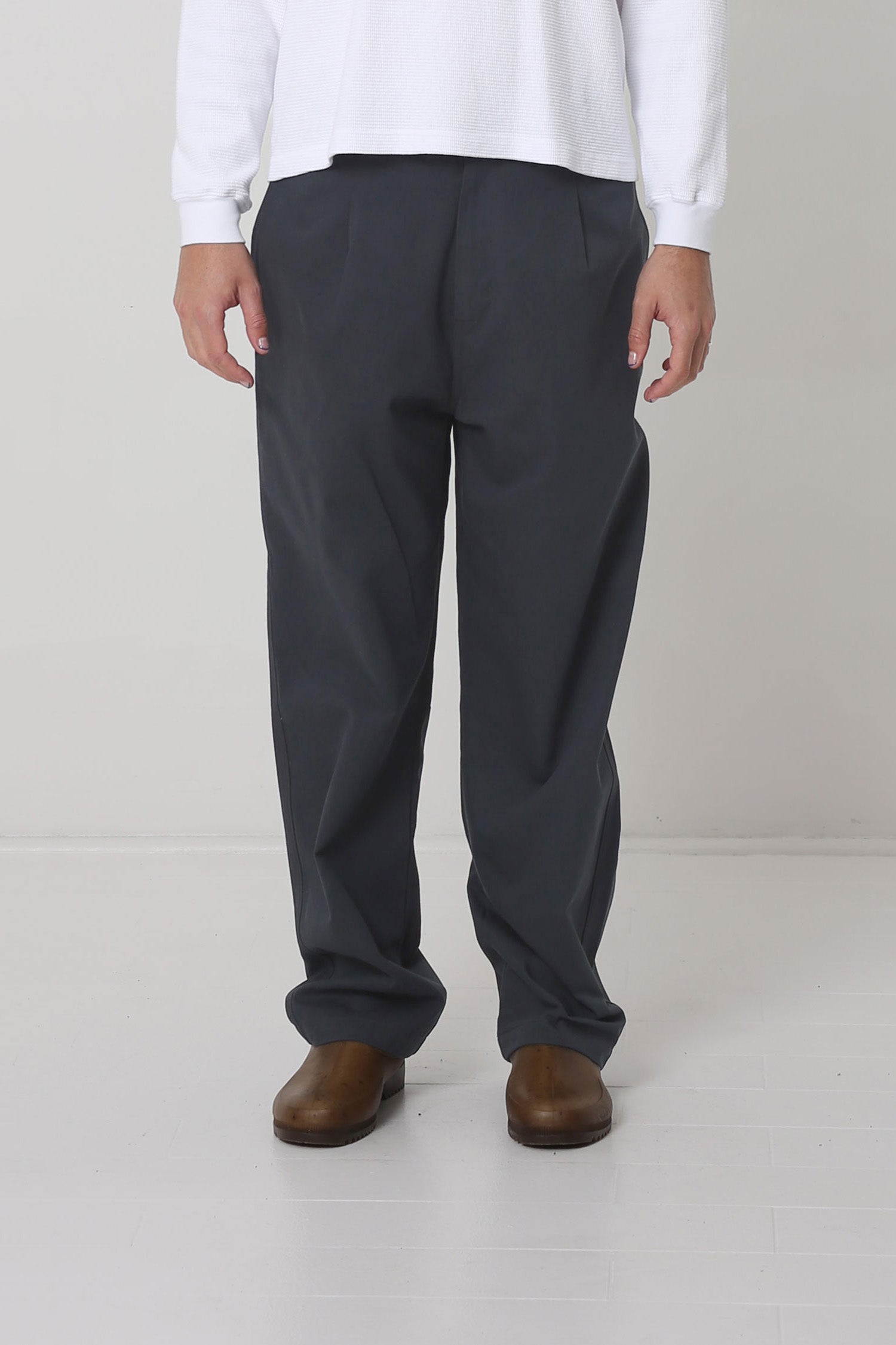 6' person in size L Slate Cotton Twill Life Uniform Pants. Bunches around the ankles.