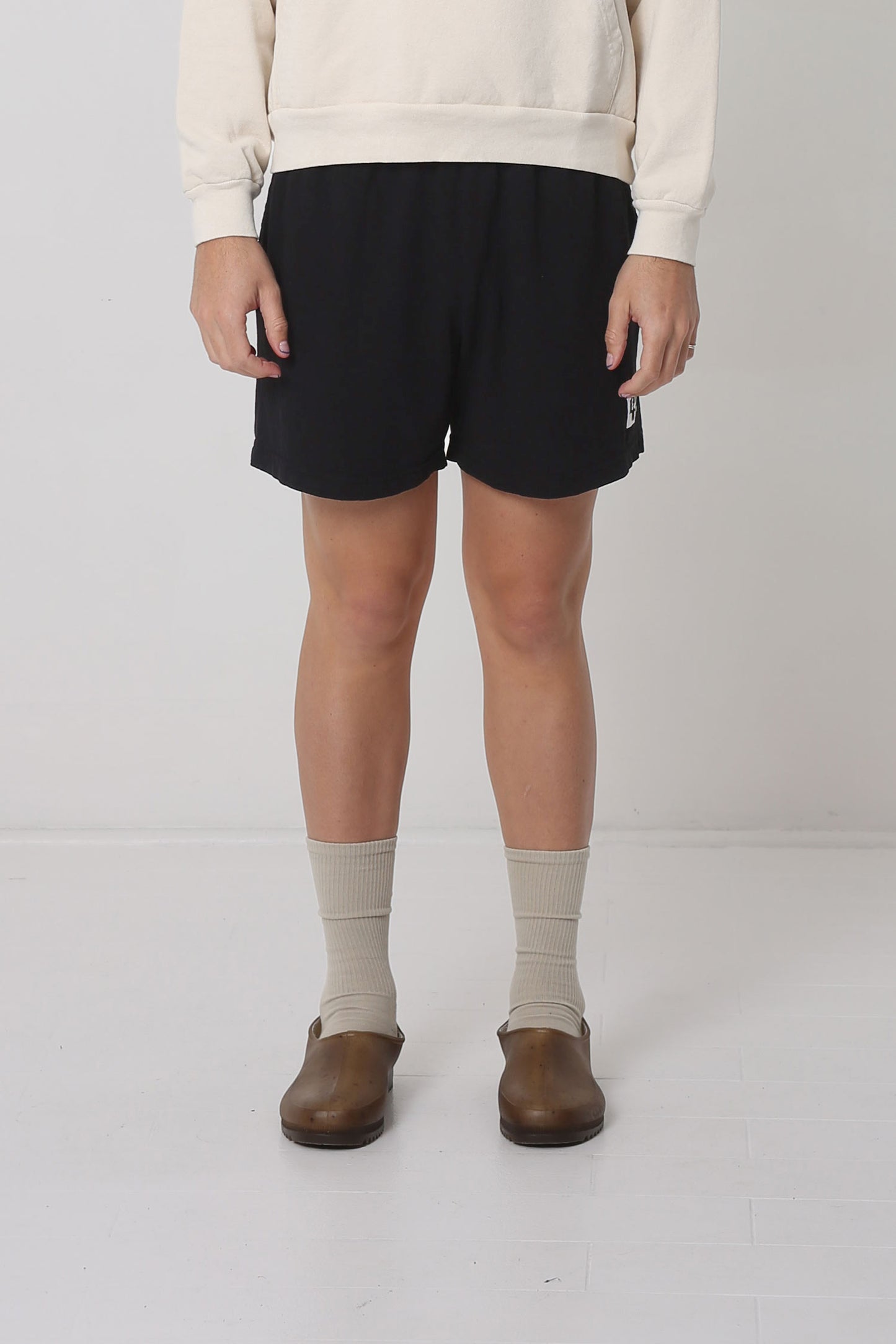 6' person in size L Black Everyday Shorts shows straight leg roominess.