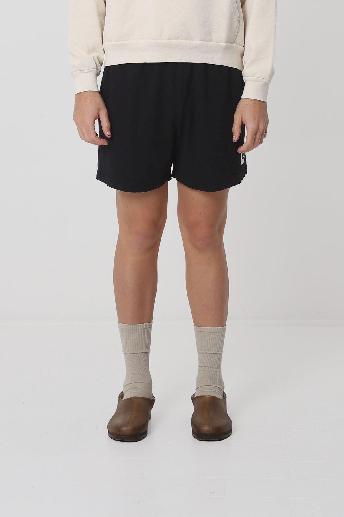 6' person in size L Black Everyday Shorts shows straight leg roominess.