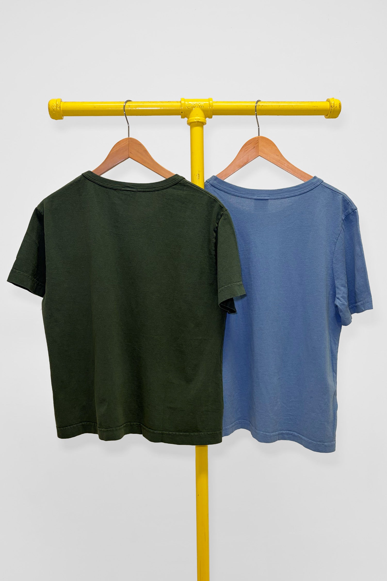 XL Tailored Trash Tee 2-Pack, back view