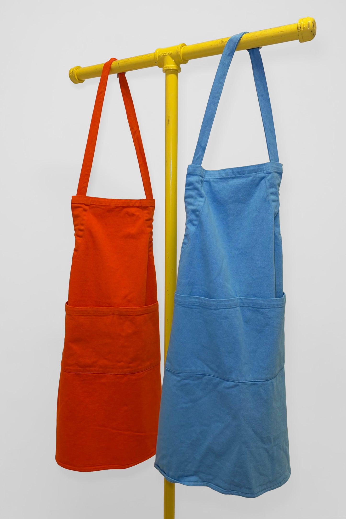 Adjustable Apron 2-Pack, front view