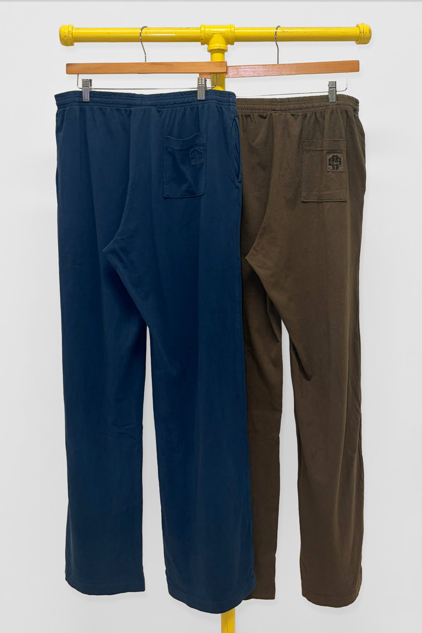 L Apartment Pants 2-Pack, back view