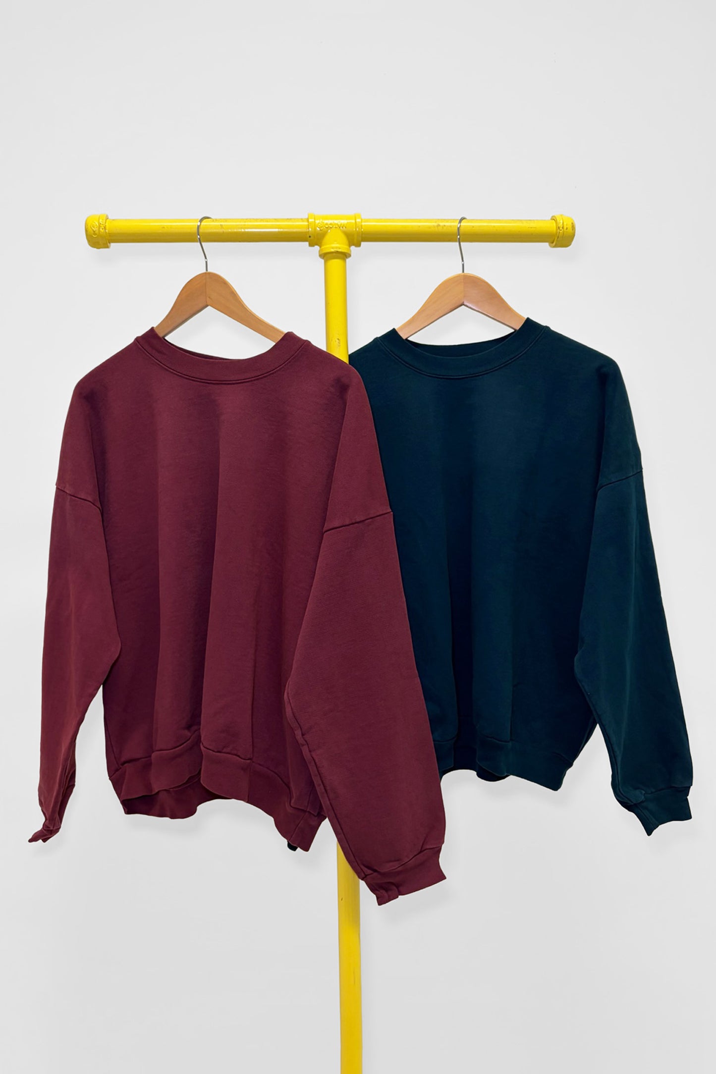 L Trash Crewneck 2-Pack, front view