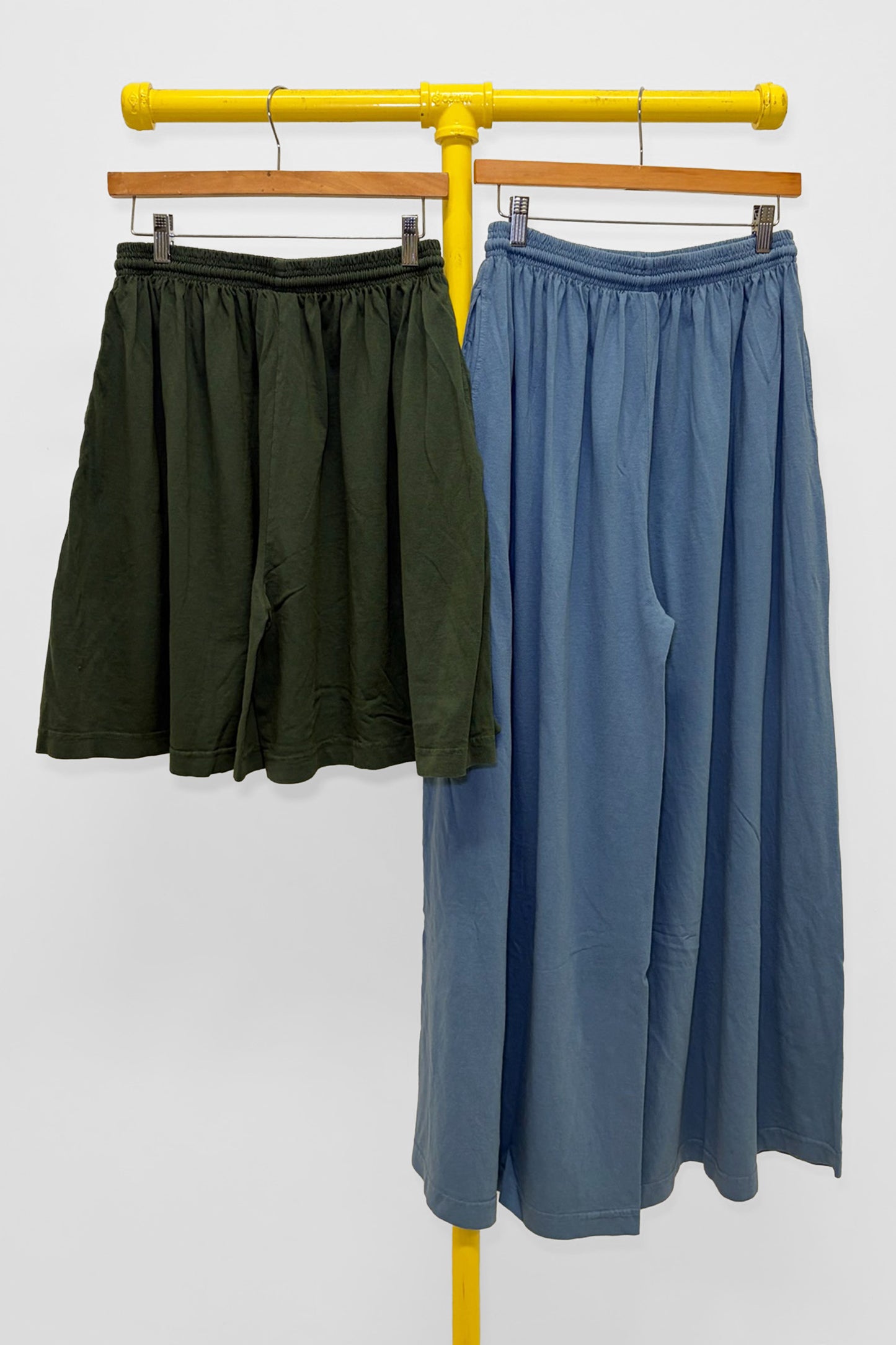 Long Tubular Shorts & Tubular Pants, back view