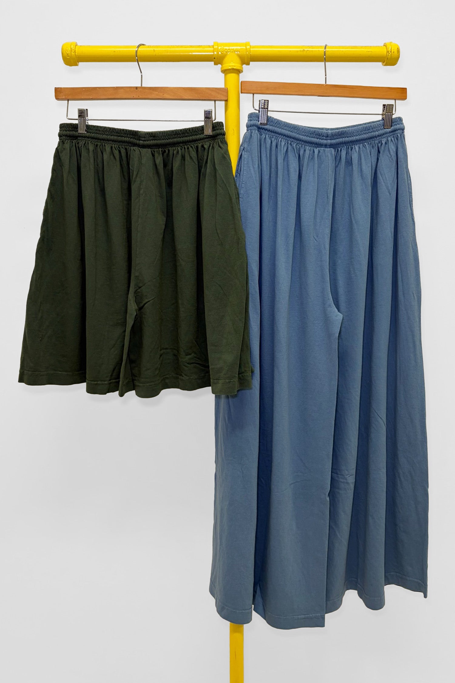 Long Tubular Shorts & Tubular Pants, back view