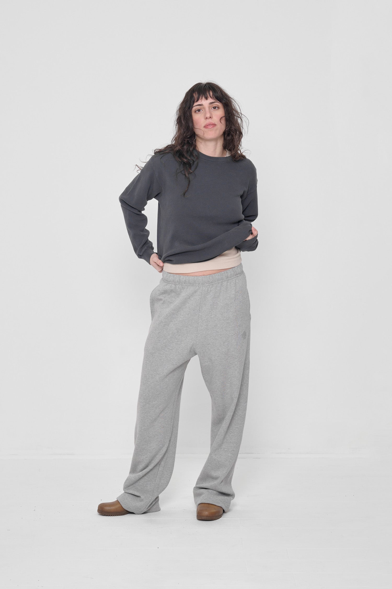 Heather Sweatpants — Everybody.World