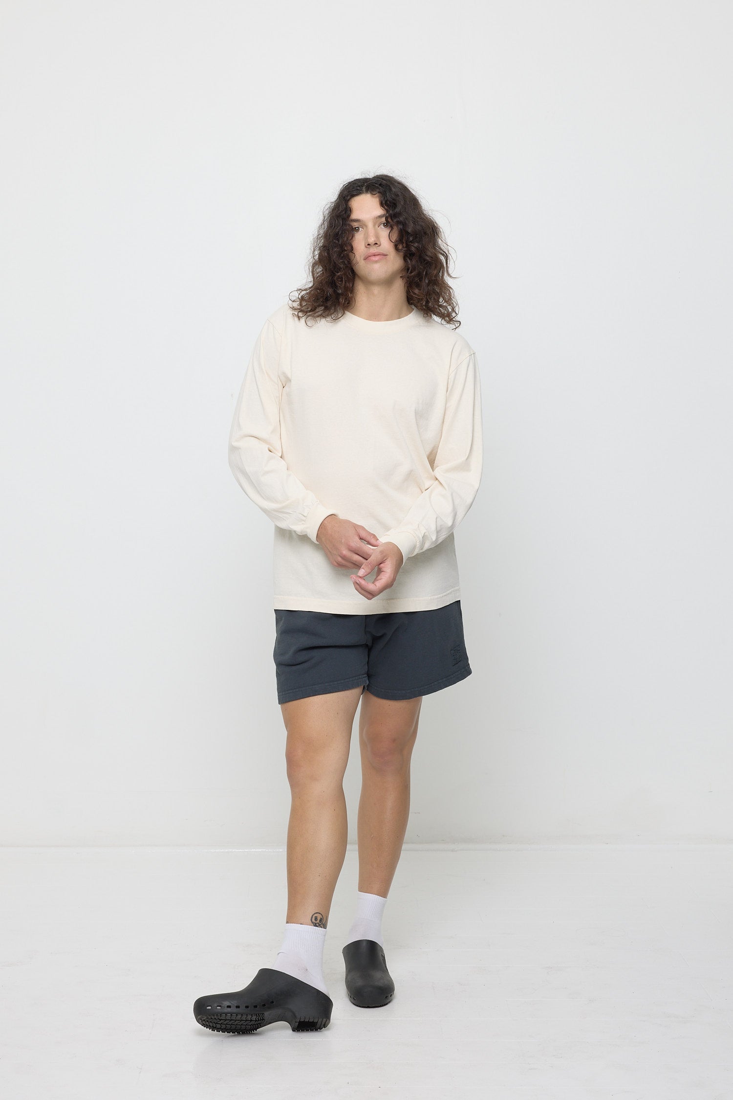 Long Sleeve Trash Tee - Everybody.World