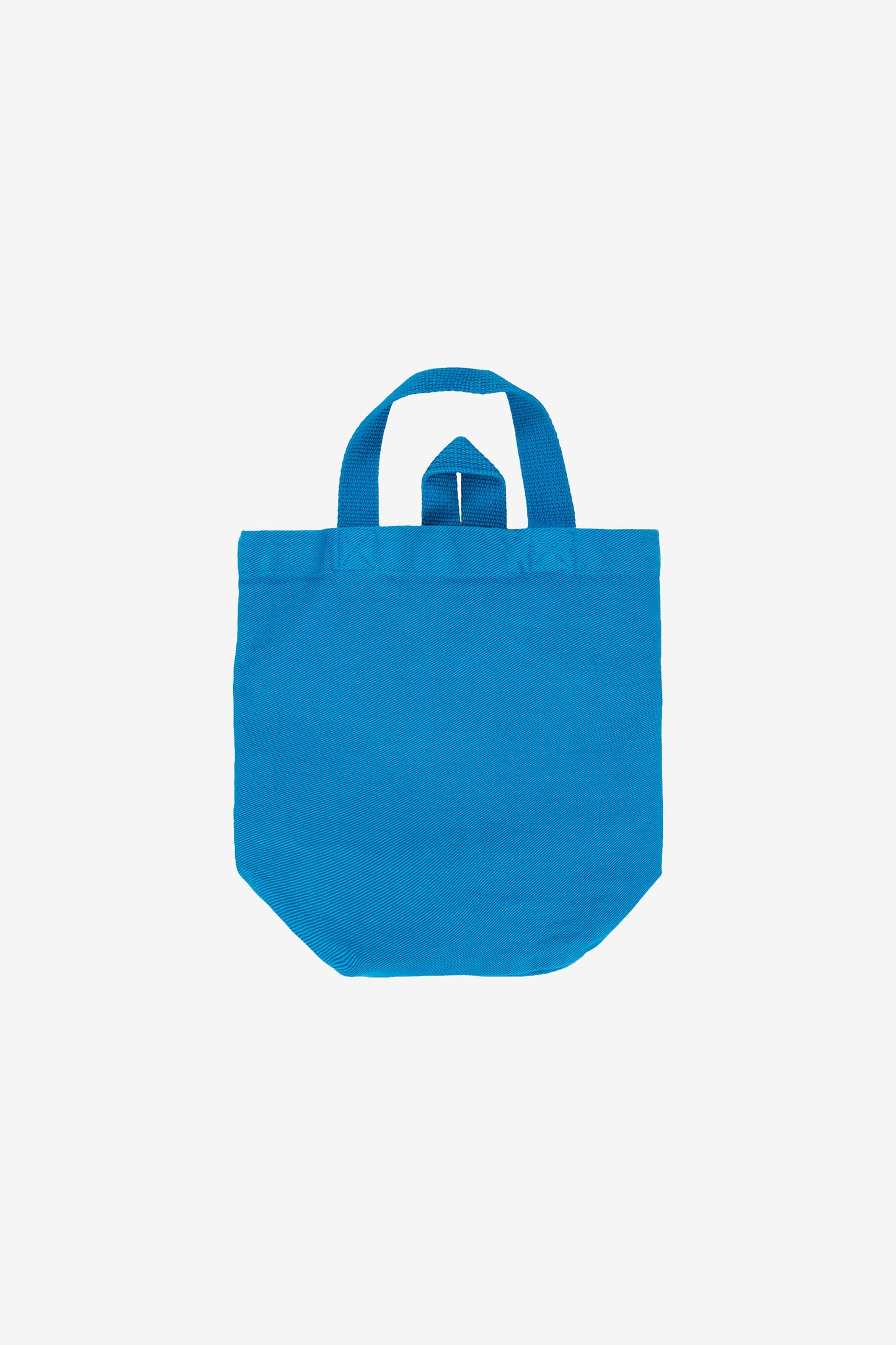 Flat lay showing unlooped straps.