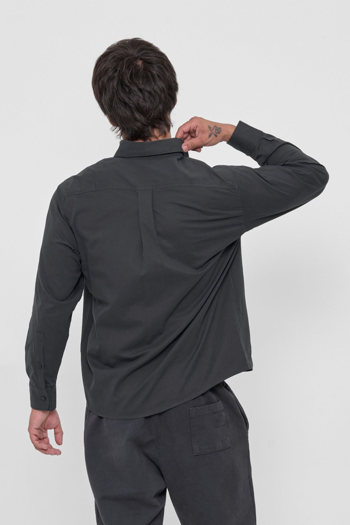 Peach Fuzz Button-Up Shirt in Slate – back view on model