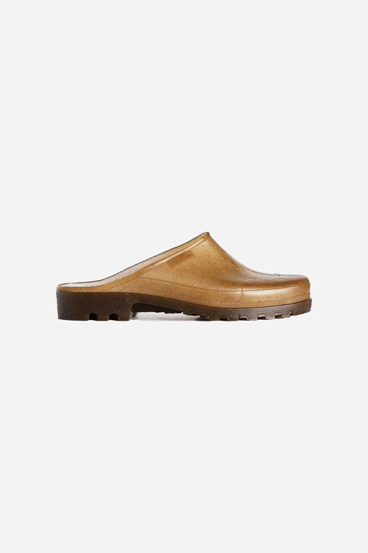 Side view of Hemp Plasticana Opana Mules showing tread and semi translucent hemp texture. 