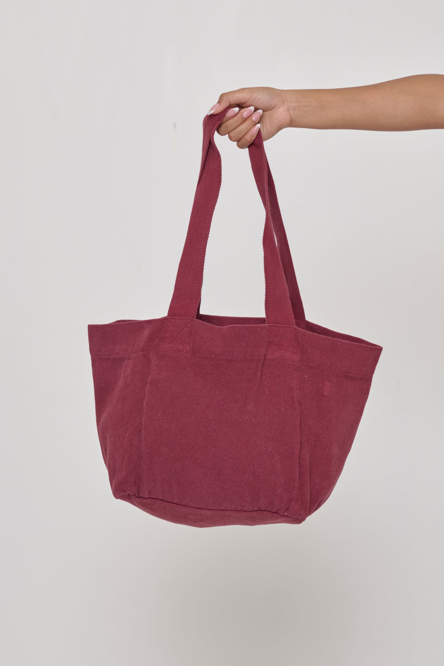 Reversible Pocket Closed-Loop Tote