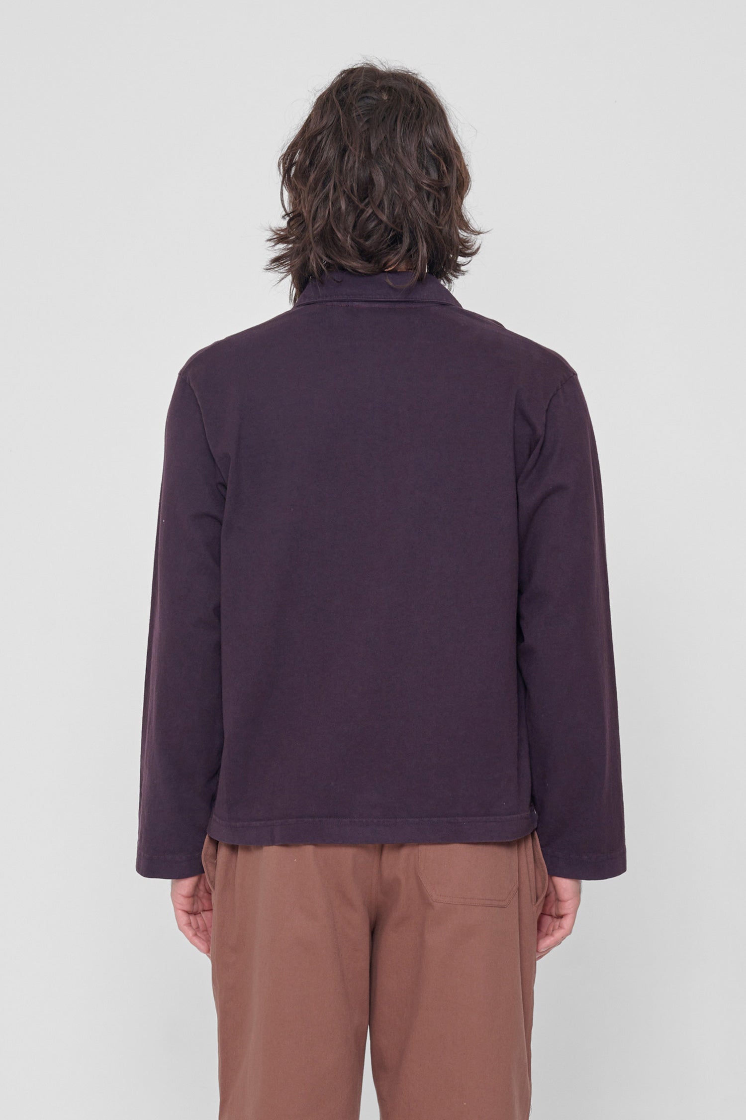 Back view on a person. Boxy fit.