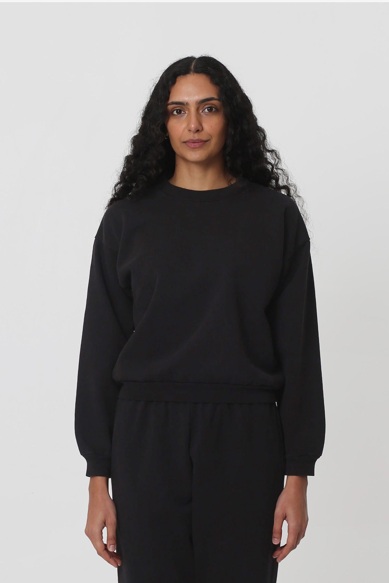 everyone COTTON CREW NECK SWEAT BLACK Shop Sustainable Unisex